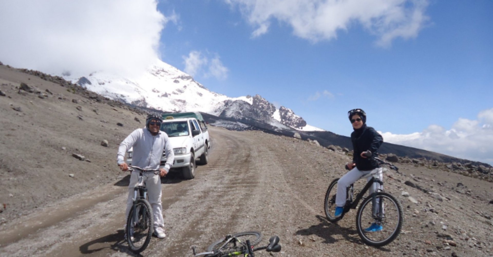  Foto Volcán Chimborazo - Tour caminata y bicicleta