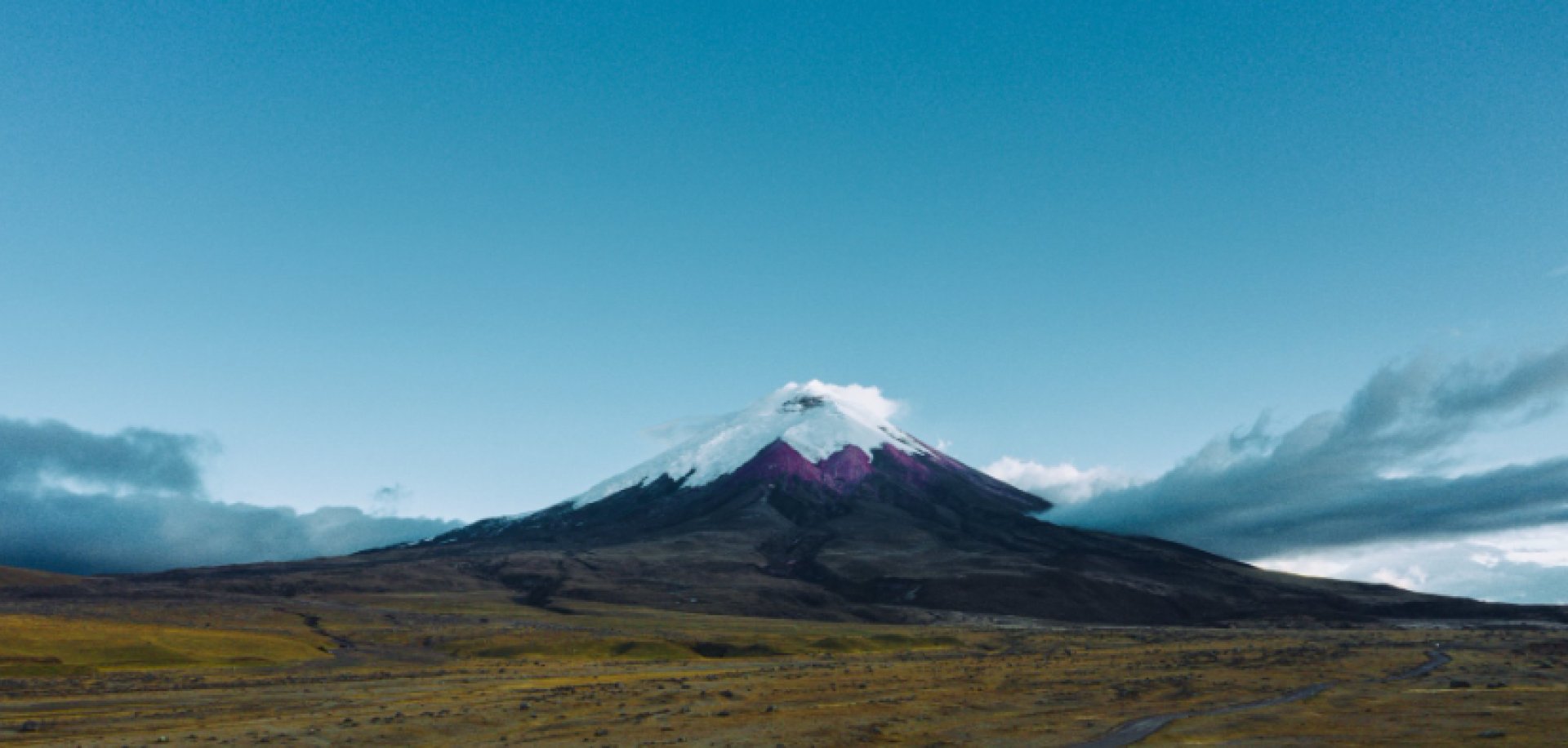  Foto Volcán Cotopaxi - Tour en bicicleta y caminata